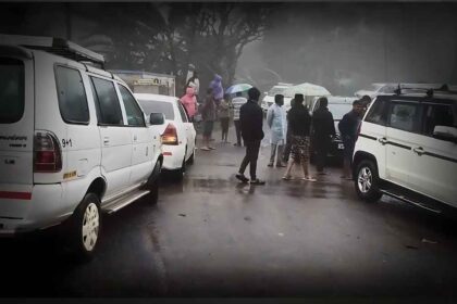 Cyclone Mohanty ने पूरे भारत में तबाही मचाई: आंध्र प्रदेश में 5,265 करोड़ रुपये का नुकसान