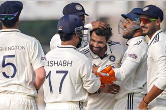 कोलकाता टेस्ट में टीम इंडिया का दबदबा, जडेजा और बुमराह ने मचाई तबाही