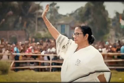 Mamata Banerjee 71 साल की