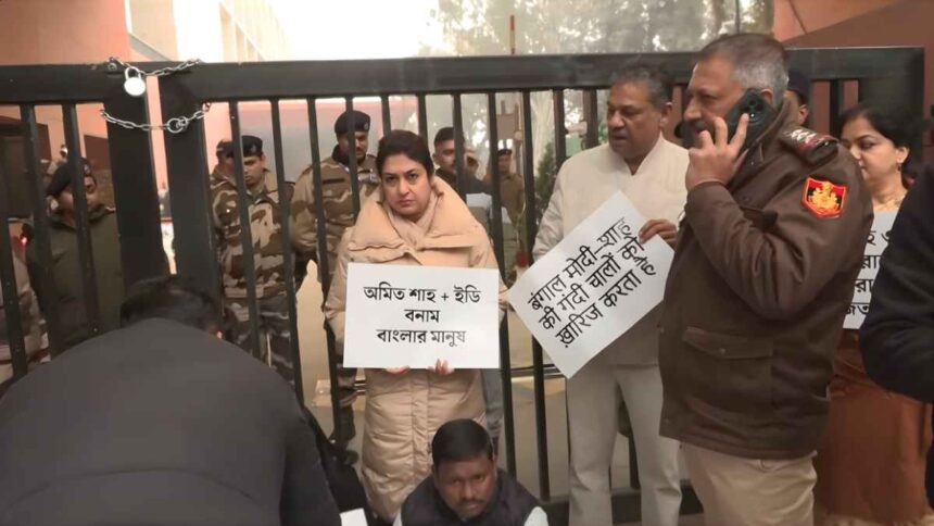 ED की छापेमारी, ममता बनर्जी के दखल और 'ग्रीन फाइल