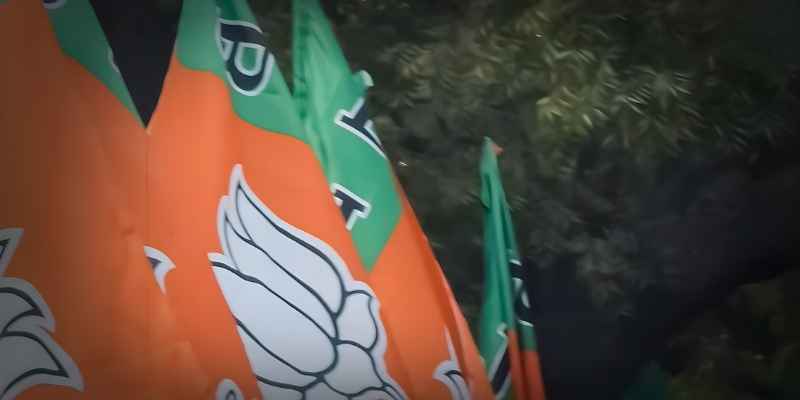 ममता बनर्जी ने बीजेपी को चुनौती दी